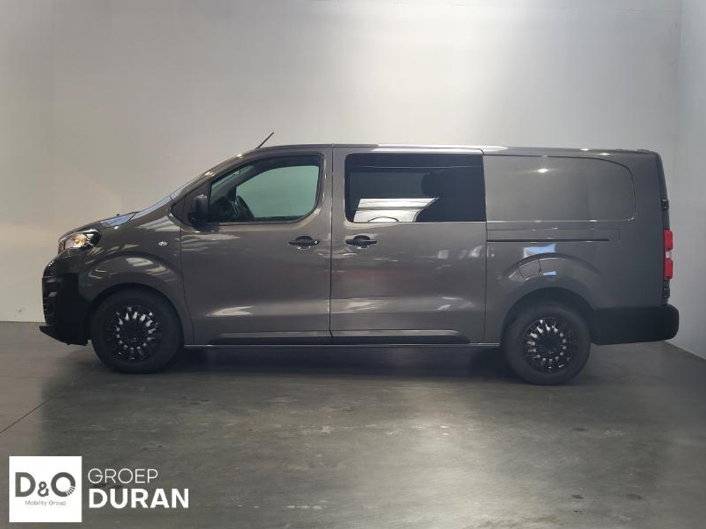52112270-1.jpg