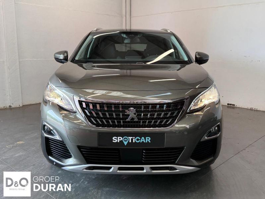 53376727-1.jpg