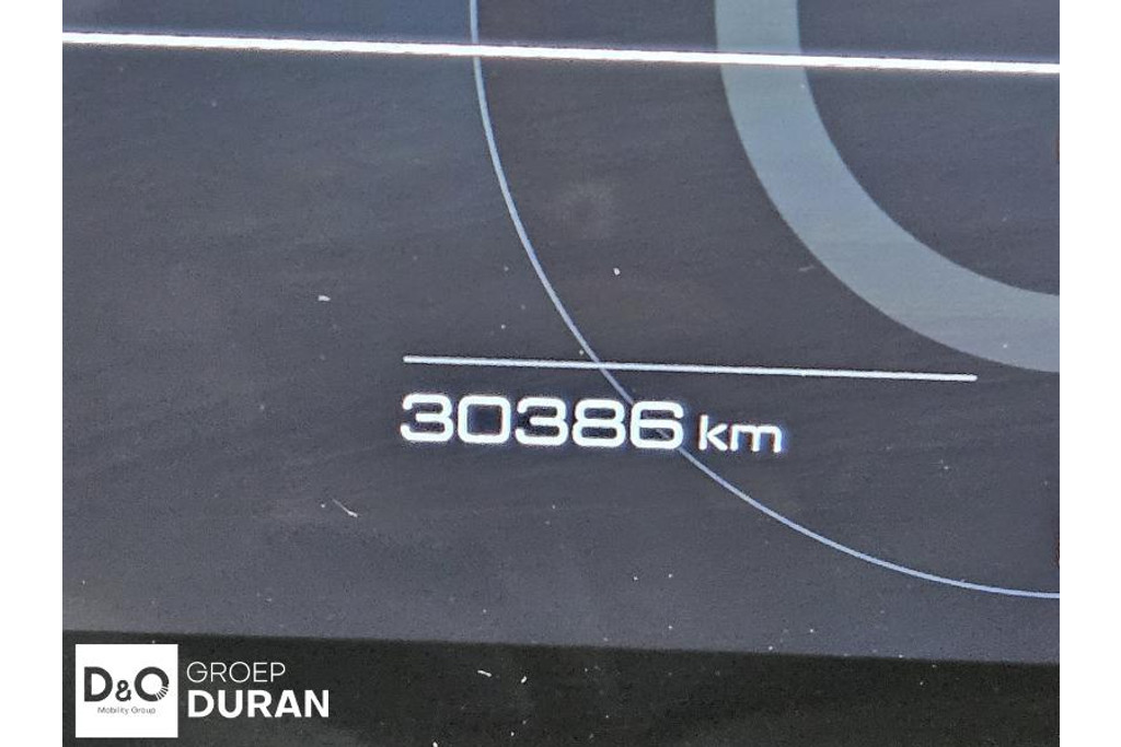 55906100-4.jpg
